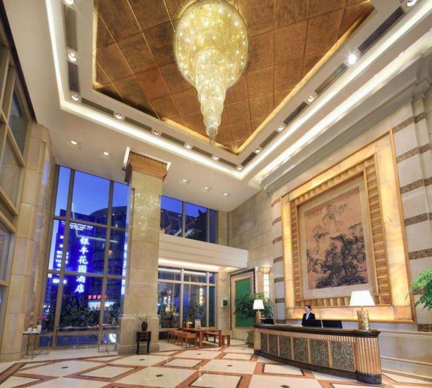 Dongguan Silver World Garden Hotel Exterior photo